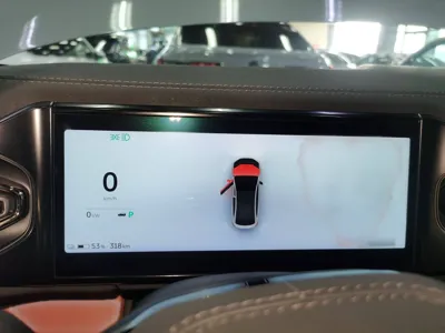 Nio EC6