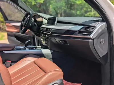 BMW X5 (Import)