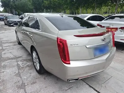 Cadillac XTS
