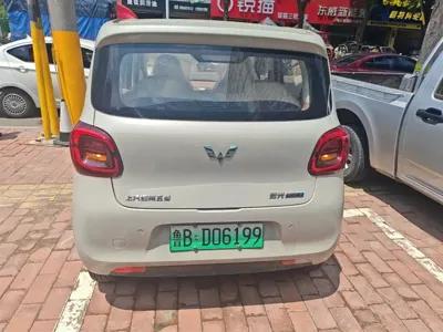 Wuling MINIEV
