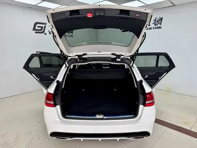 Mercedes-Benz C-Class (Import)