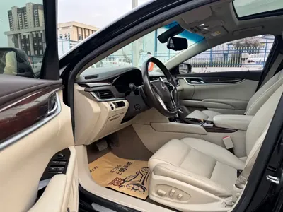 Cadillac XTS