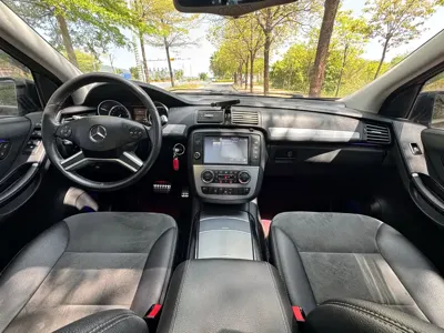 Mercedes-Benz R-Class
