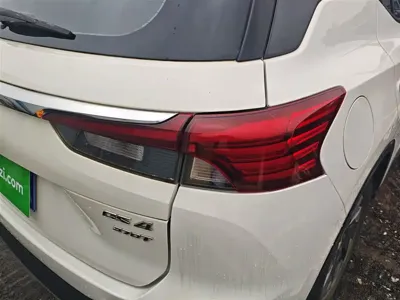 GAC Motor Trumpchi GS4