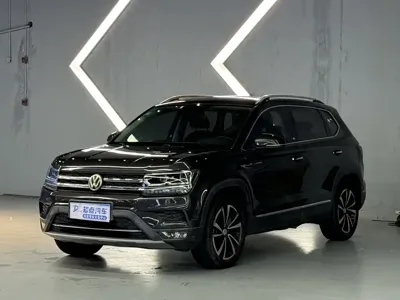 Volkswagen Tharu