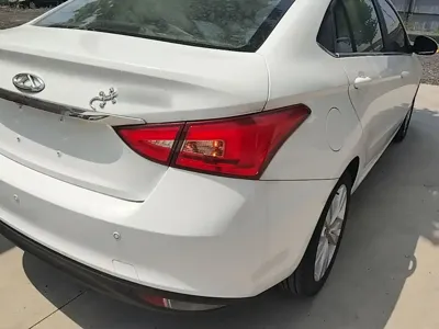 Chery Arrizo 5