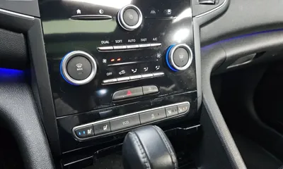 Renault-KoreaSamsung SM6