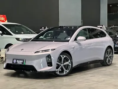 Nio ET5T