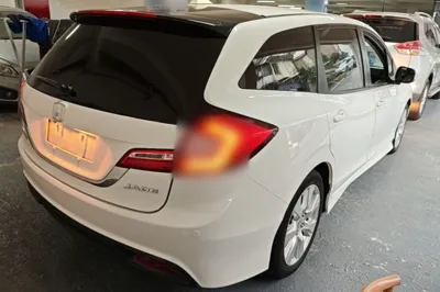 Honda Jade