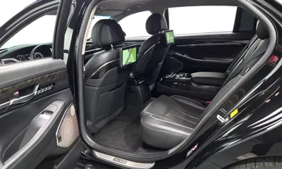Genesis EQ900