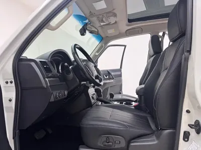 Mitsubishi Pajero (Import)