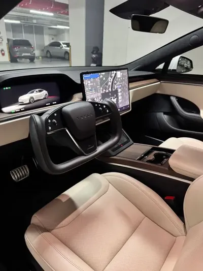 Tesla Model S