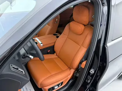 Li Auto Li L8