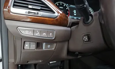 Genesis EQ900