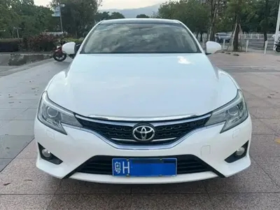 Toyota Reiz