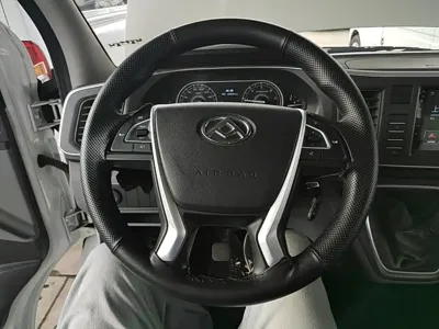大通 V80