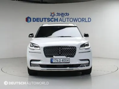 Lincoln Aviator