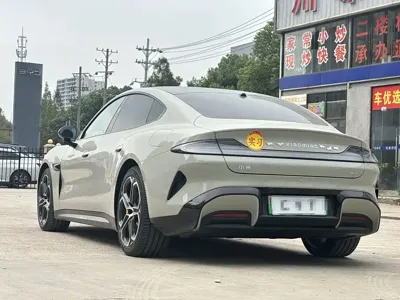 Xiaomi SU7