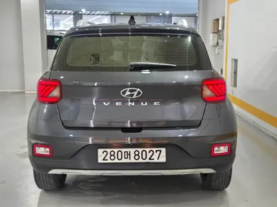 Hyundai Venue