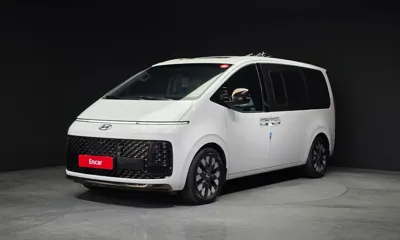 Hyundai Staria