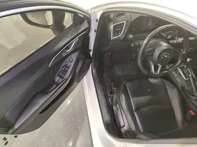 Mazda 3 Axela