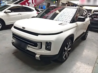 Geely ICON