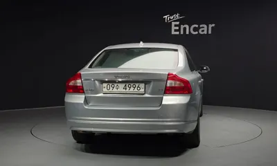 Volvo S80