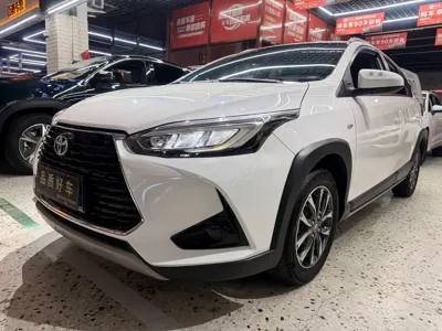 Toyota Yaris L