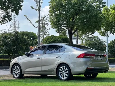 Kia K4