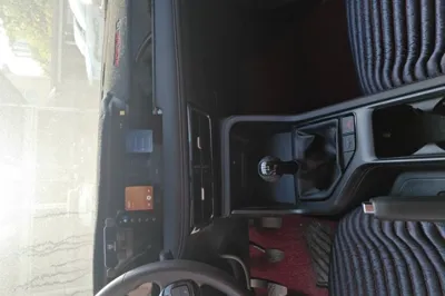 Roewe i5