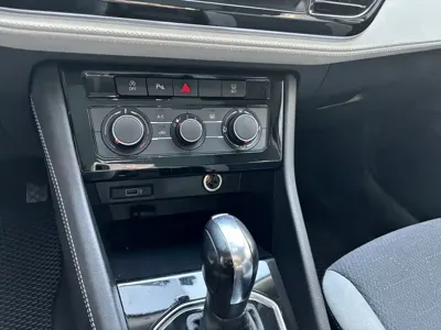 Jetta VS7