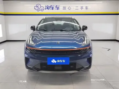 Lynk & Co 06
