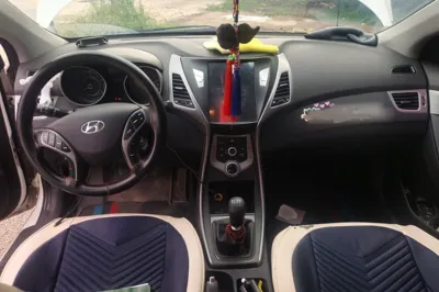 Hyundai Elantra (5th Generation