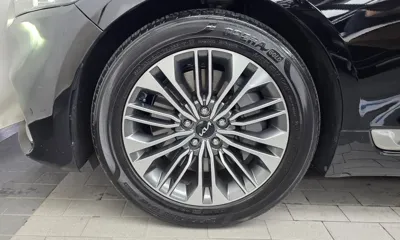 Kia K9