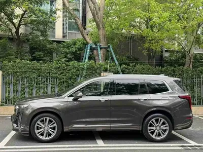 Cadillac XT6