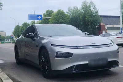 Xpeng P7