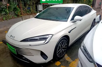 BYD Seal 07 DM-i