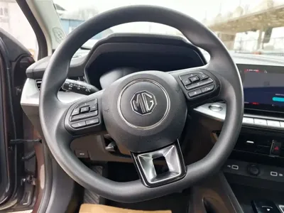 MG MG5