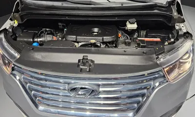 Hyundai Starex