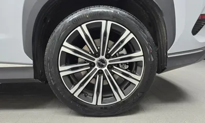 BYD Sealion 7