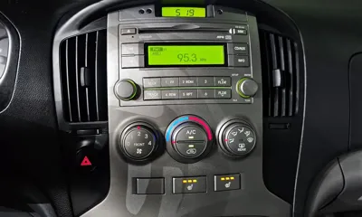 Hyundai Starex