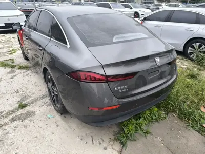 Roewe D7