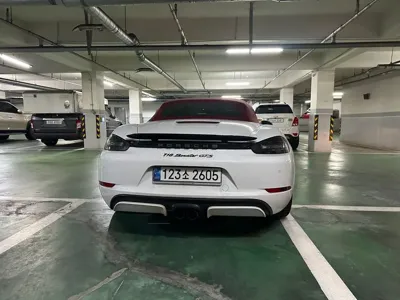 Porsche 718