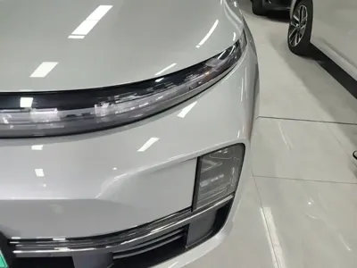 Li Auto Li L7