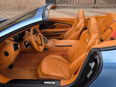 Astonmartin DBS