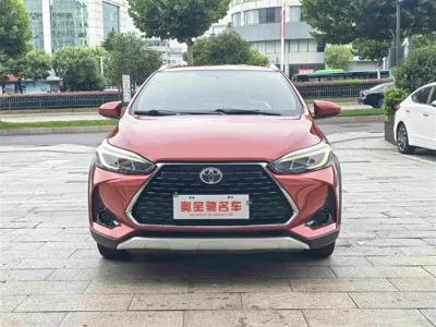 Toyota Yaris L