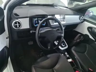 BYD e1