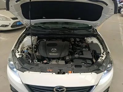 Mazda 3 Axela