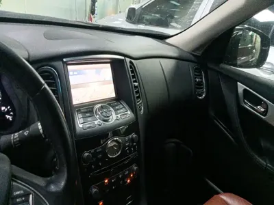 Infiniti QX50