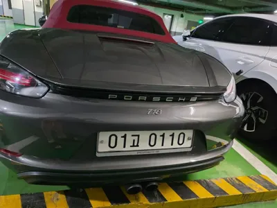 Porsche 718